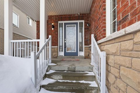 Photo 1 at 101 Monarchy Street, Shore, Barrie