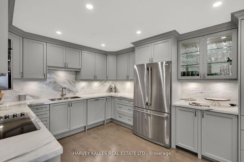 Photo 10 at 324-325 - 40 Sylvan Valley Way, Nortown, Toronto