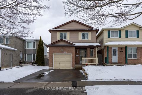 Photo 0 at 820 Bennett Crescent, Pinecrest, Oshawa