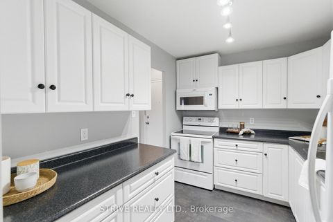 Photo 13 at 408 - 131 Taunton Road E, Centennial, Oshawa