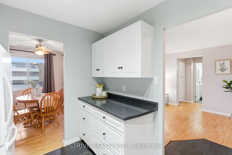 Photo 14 at 408 - 131 Taunton Road E, Centennial, Oshawa
