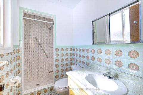 Photo 17 at 11 Ranwood Drive, Pelmo Park W4, Toronto