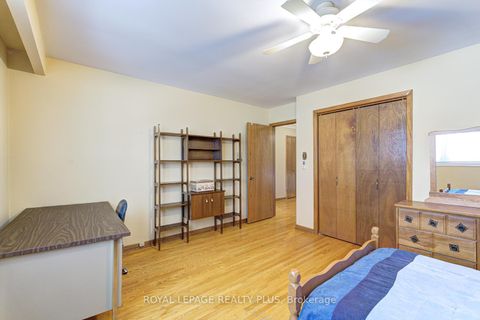 Photo 19 at 11 Ranwood Drive, Pelmo Park W4, Toronto