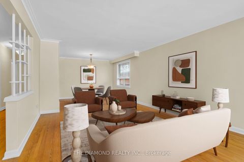 Photo 8 at 100 Summitcrest Drive, Richview, Toronto