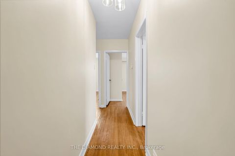 Photo 17 at 100 Summitcrest Drive, Richview, Toronto