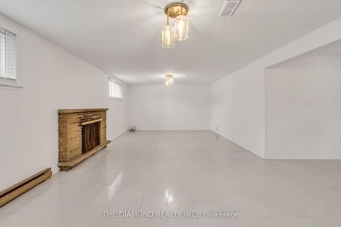 Photo 35 at 100 Summitcrest Drive, Richview, Toronto