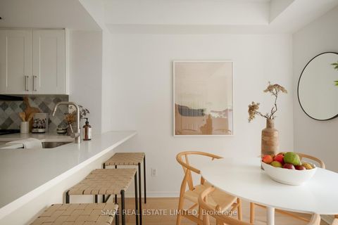 Photo 12 at 119 - 208 Niagara Street, Niagara, Toronto