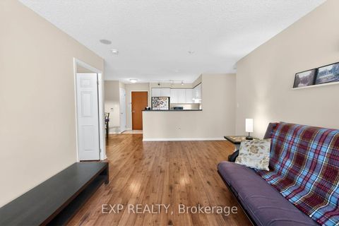 Photo 13 at 517 - 23 Lorraine Drive, Willowdale West, Toronto