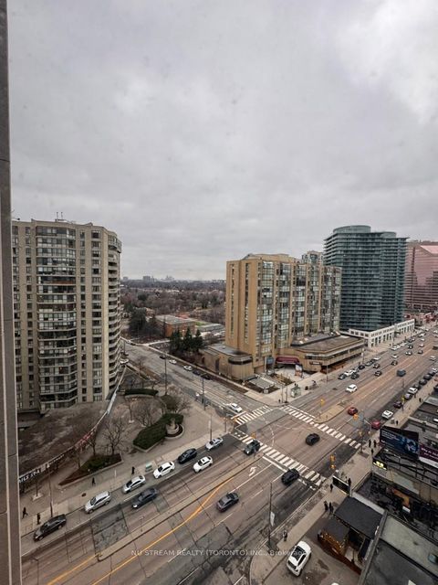 Photo 2 at 1519 - 500 Doris Avenue, Willowdale East, Toronto