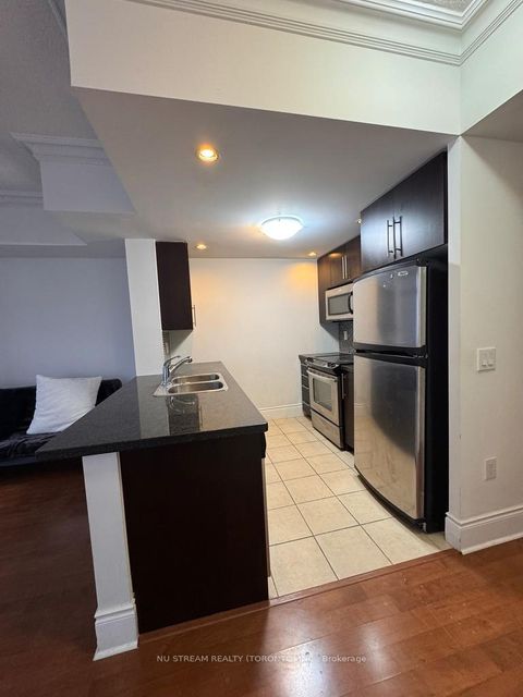 Photo 5 at 1519 - 500 Doris Avenue, Willowdale East, Toronto