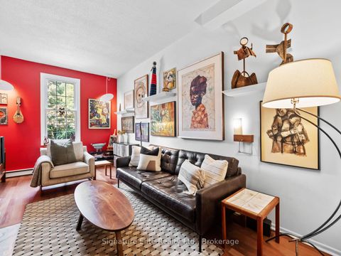 Photo 8 at 13 - 101 Glen Manor Drive, The Beaches, Toronto