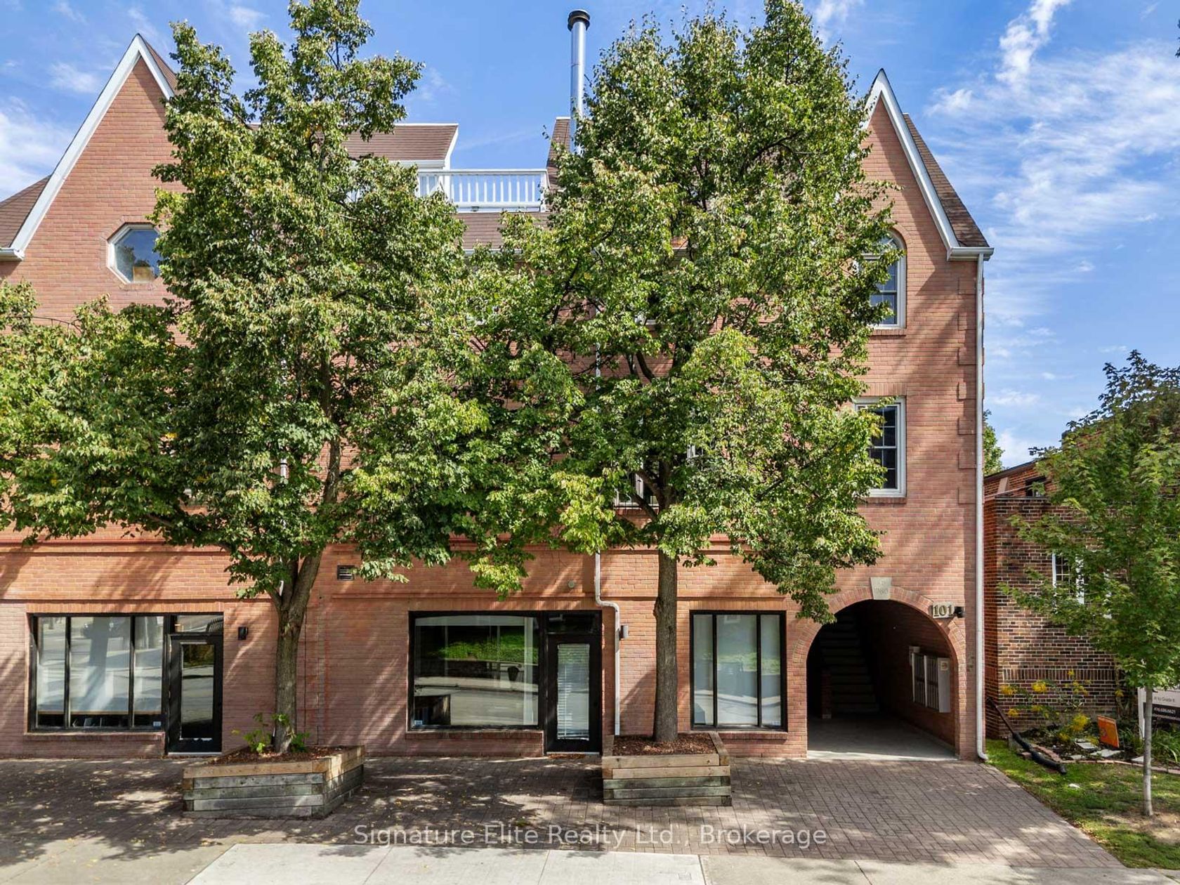 13 - 101 Glen Manor Drive, The Beaches, Toronto 