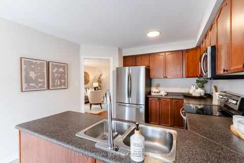 Photo 9 at 51 Hutton Place, Bowmanville, Clarington