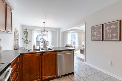 Photo 10 at 51 Hutton Place, Bowmanville, Clarington