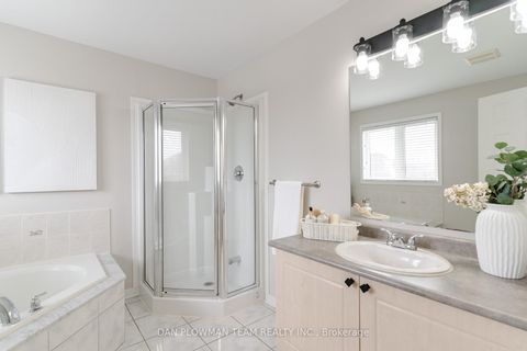 Photo 23 at 51 Hutton Place, Bowmanville, Clarington