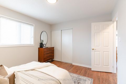 Photo 25 at 51 Hutton Place, Bowmanville, Clarington