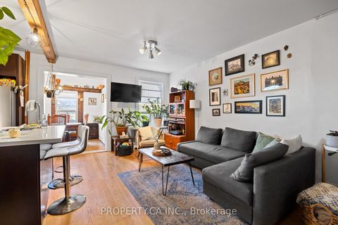 Photo 2 at 396 Roxton Road, Little Italy, Toronto