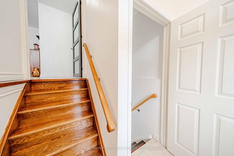 Photo 1 at 19 Kidd Terrace, York University Heights, Toronto