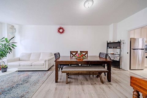Photo 4 at 19 Kidd Terrace, York University Heights, Toronto