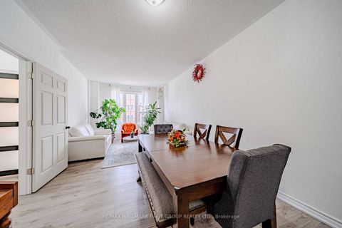 Photo 7 at 19 Kidd Terrace, York University Heights, Toronto