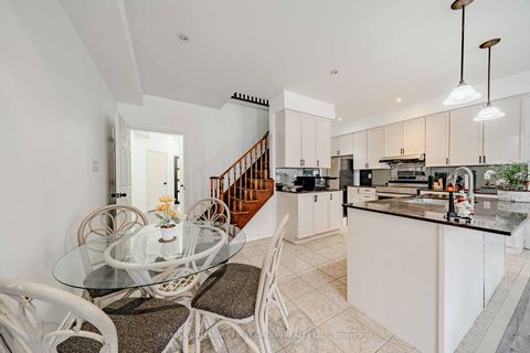 Photo 13 at 19 Kidd Terrace, York University Heights, Toronto