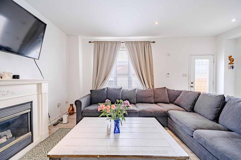 Photo 16 at 19 Kidd Terrace, York University Heights, Toronto