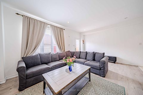 Photo 17 at 19 Kidd Terrace, York University Heights, Toronto