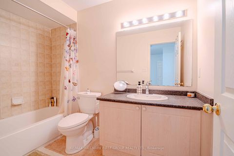 Photo 35 at 19 Kidd Terrace, York University Heights, Toronto