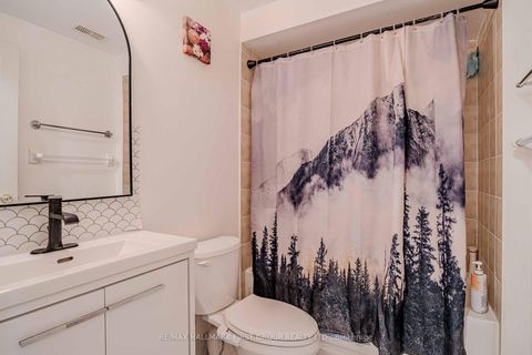 Photo 41 at 19 Kidd Terrace, York University Heights, Toronto