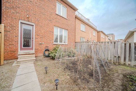 Photo 47 at 19 Kidd Terrace, York University Heights, Toronto