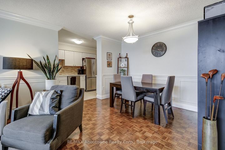 Photo 10 at 401 - 212 Kerr Street, CO Central, Oakville