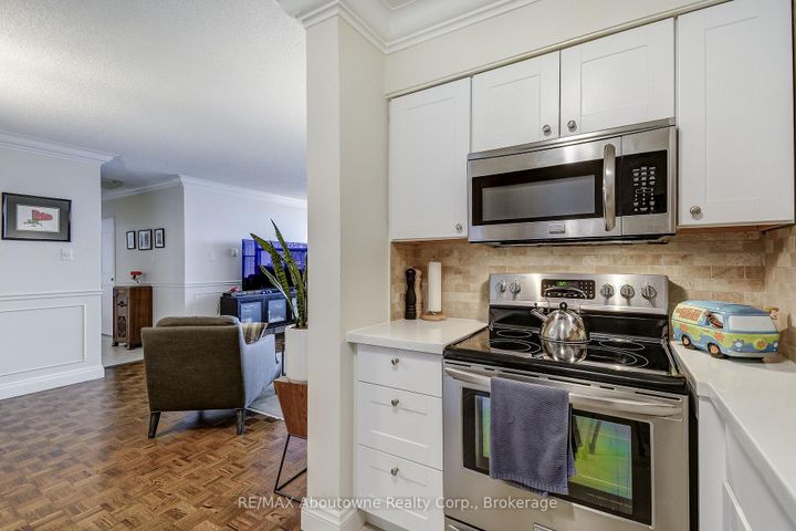 Photo 15 at 401 - 212 Kerr Street, CO Central, Oakville