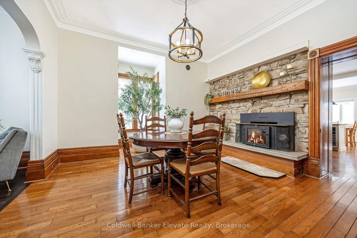 Photo 6 at 6 Queen Street, Georgetown, Halton Hills