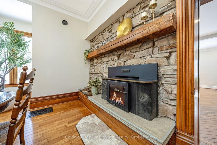 Photo 8 at 6 Queen Street, Georgetown, Halton Hills