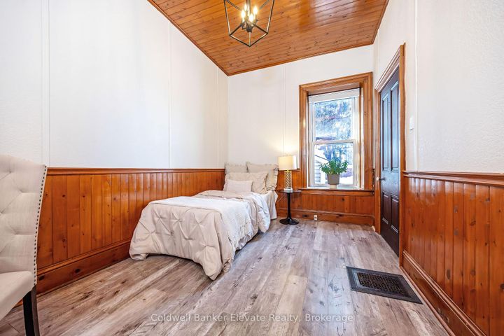 Photo 12 at 6 Queen Street, Georgetown, Halton Hills