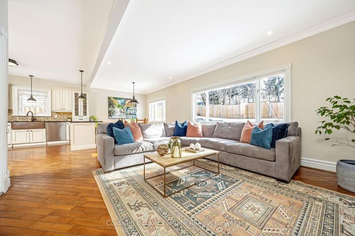 Photo 14 at 6 Queen Street, Georgetown, Halton Hills