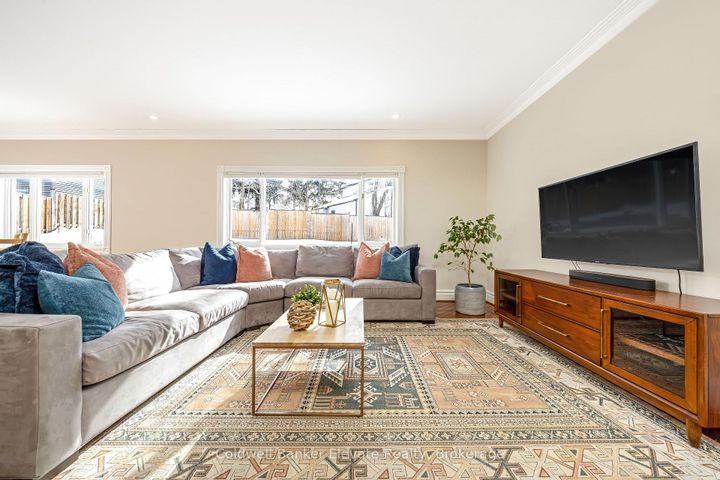 Photo 15 at 6 Queen Street, Georgetown, Halton Hills