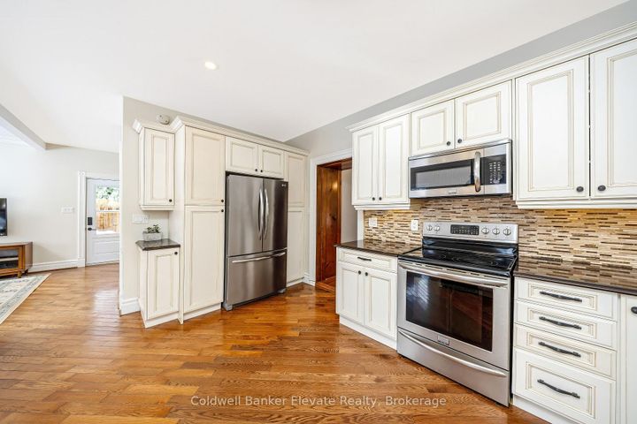 Photo 24 at 6 Queen Street, Georgetown, Halton Hills