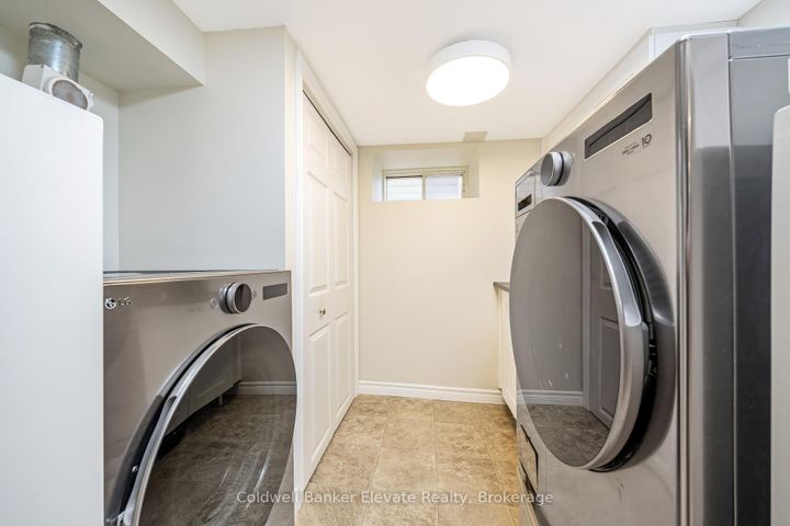 Photo 31 at 6 Queen Street, Georgetown, Halton Hills