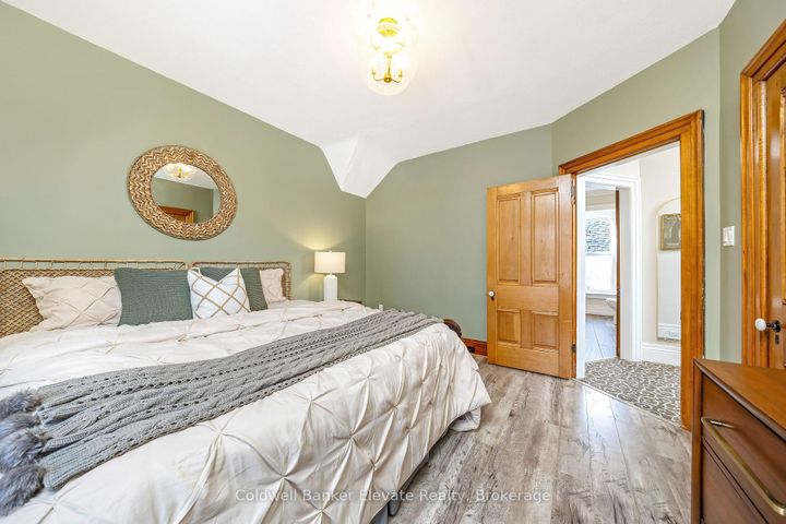 Photo 35 at 6 Queen Street, Georgetown, Halton Hills