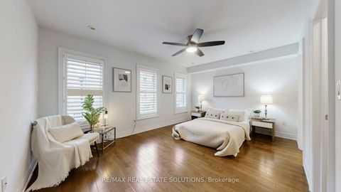 Photo 14 at 5 - 30 Hargrave Lane, York Mills, Toronto