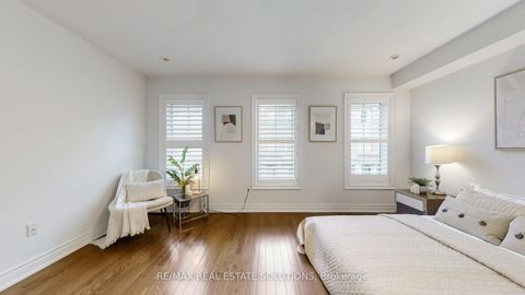 Photo 15 at 5 - 30 Hargrave Lane, York Mills, Toronto