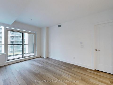 Photo 4 at 701 - 8 Cedarland Drive, Unionville, Markham