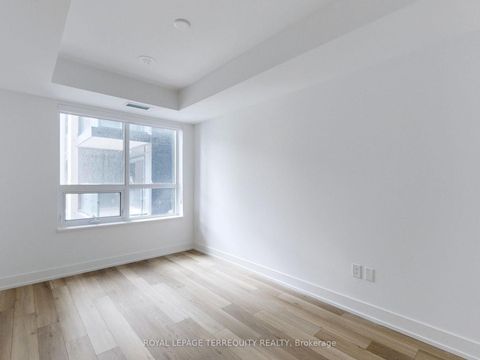 Photo 10 at 701 - 8 Cedarland Drive, Unionville, Markham