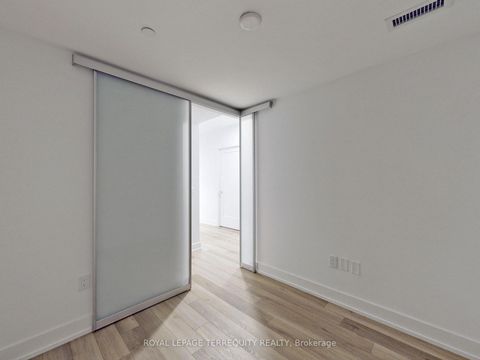 Photo 15 at 701 - 8 Cedarland Drive, Unionville, Markham