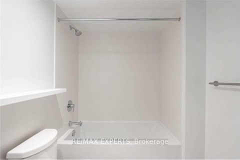 Photo 11 at 317 - 120 Varna Drive, Lawrence, Toronto