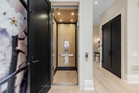 Photo 12 at 31 Thornbank Road, Uplands, Vaughan