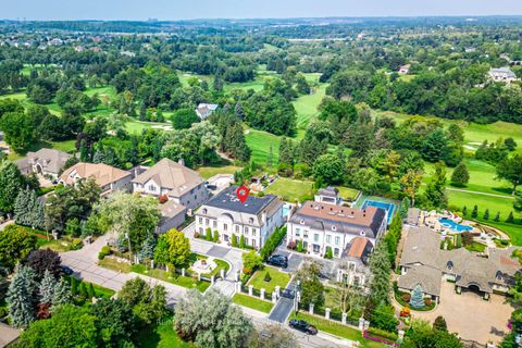 Photo 37 at 31 Thornbank Road, Uplands, Vaughan