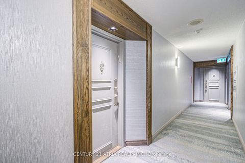 Photo 8 at 909 - 120 Promenade Circle, Brownridge, Vaughan