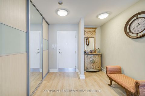 Photo 10 at 909 - 120 Promenade Circle, Brownridge, Vaughan